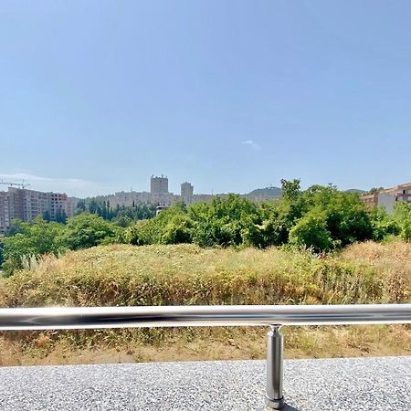 Cozy & Modern 1Br Apart For 4 Guests Next To Medical University & Free Parking Stara Zagora Exterior foto