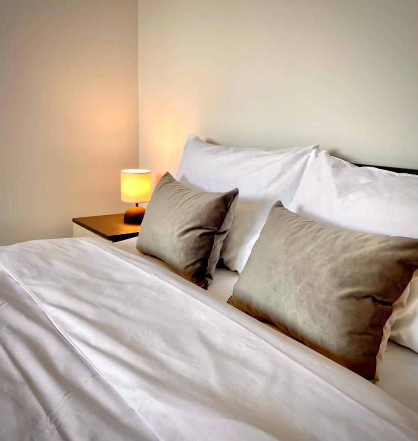Cozy & Modern 1Br Apart For 4 Guests Next To Medical University & Free Parking Stara Zagora Exterior foto